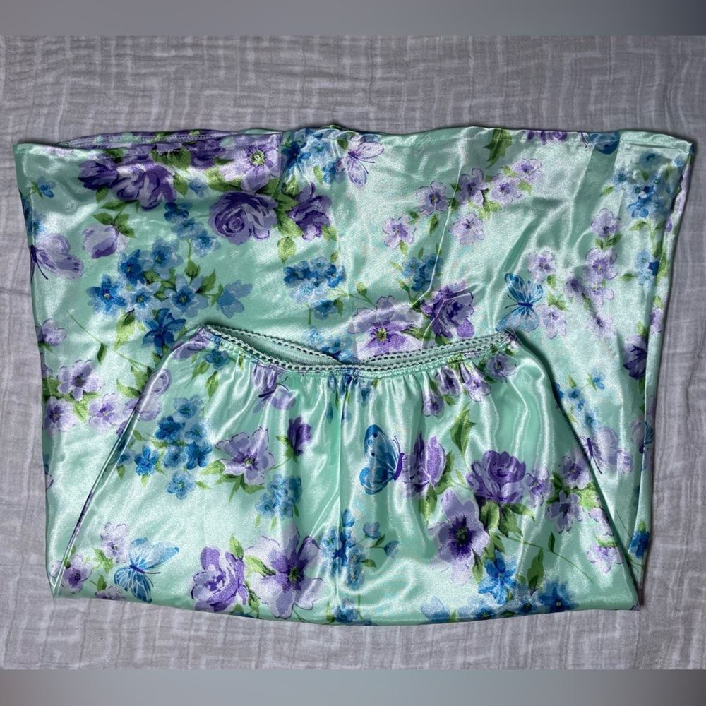 Girls vintage floral silk shirt